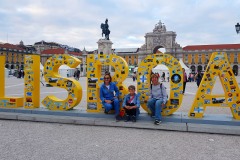 1_2i_Lisbona_piazza-del-commercio_un-bel-trio