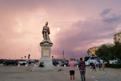 12_Piazza-Vittorio-Emanuele e gli-strani-colori-del-tempo